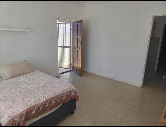 1 BEDROOM PROPERTY TO RENT IN WALMER ESTATE
